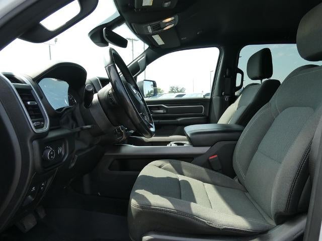 2020 RAM 1500 Big Horn Crew Cab 4x4 5'7' Box