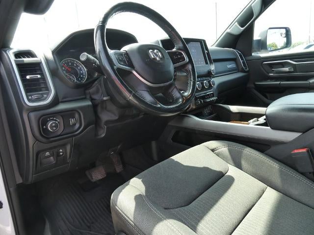 2020 RAM 1500 Big Horn Crew Cab 4x4 5'7' Box