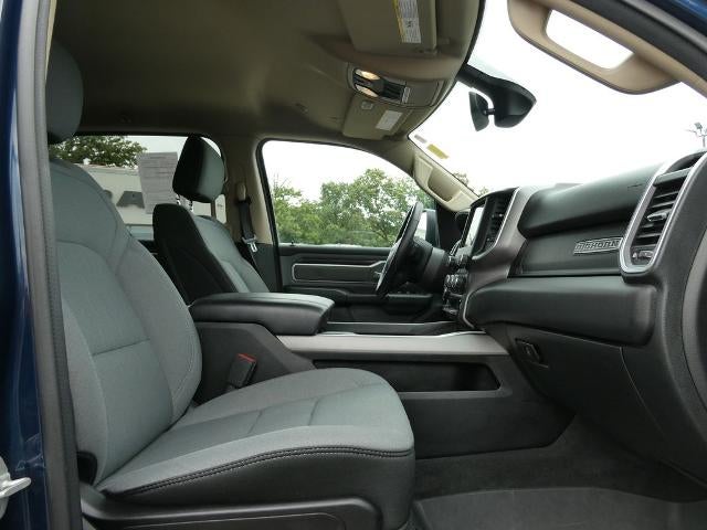 2020 RAM 1500 Big Horn 4x4 Crew Cab 5'7" Box