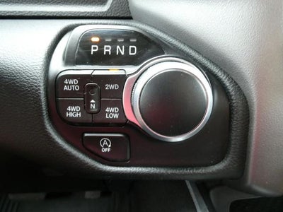 2020 RAM 1500 Big Horn 4x4 Crew Cab 5'7" Box