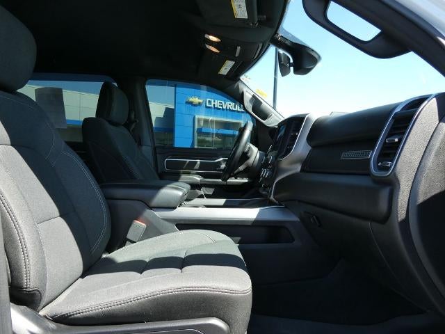 2020 RAM 1500 Big Horn Crew Cab 4x4 5'7' Box