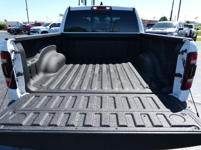 2020 RAM 1500 Big Horn Crew Cab 4x4 5'7' Box
