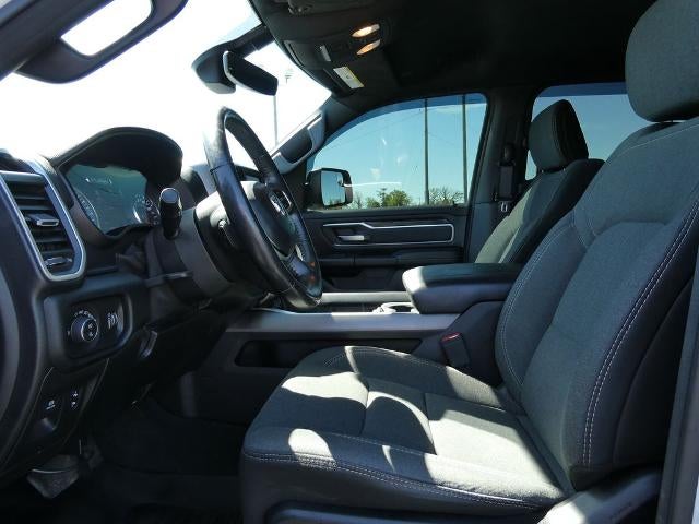 2020 RAM 1500 Big Horn Crew Cab 4x4 5'7' Box