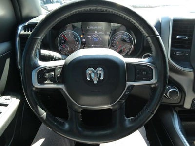 2020 RAM 1500 Big Horn Crew Cab 4x4 5'7' Box