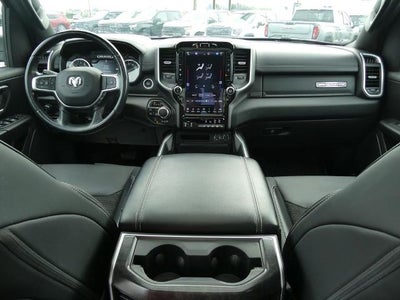 2022 RAM 1500 Big Horn Crew Cab 4x4 5'7' Box