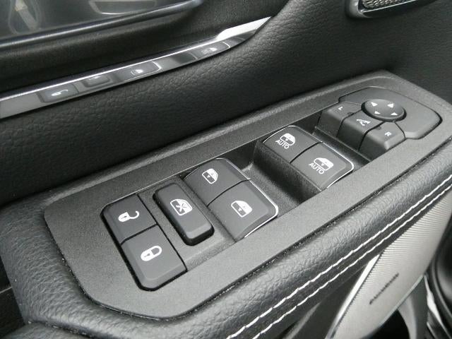2025 RAM 1500 Laramie Crew Cab 4x4 5'7' Box
