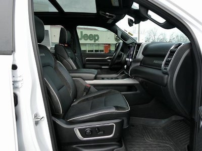 2025 RAM 1500 Laramie Crew Cab 4x4 5'7' Box