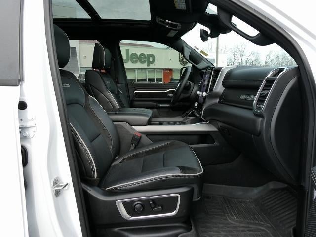 2025 RAM 1500 Laramie Crew Cab 4x4 5'7' Box