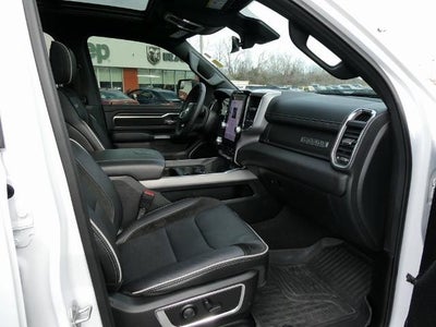 2025 RAM 1500 Laramie Crew Cab 4x4 5'7' Box