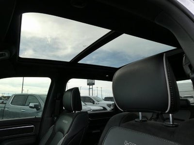 2025 RAM 1500 Laramie Crew Cab 4x4 5'7' Box