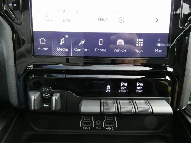 2025 RAM 1500 Laramie Crew Cab 4x4 5'7' Box