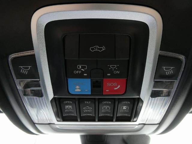 2025 RAM 1500 Laramie Crew Cab 4x4 5'7' Box