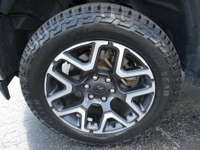 2019 RAM 1500 Laramie Crew Cab 4x4 5'7' Box