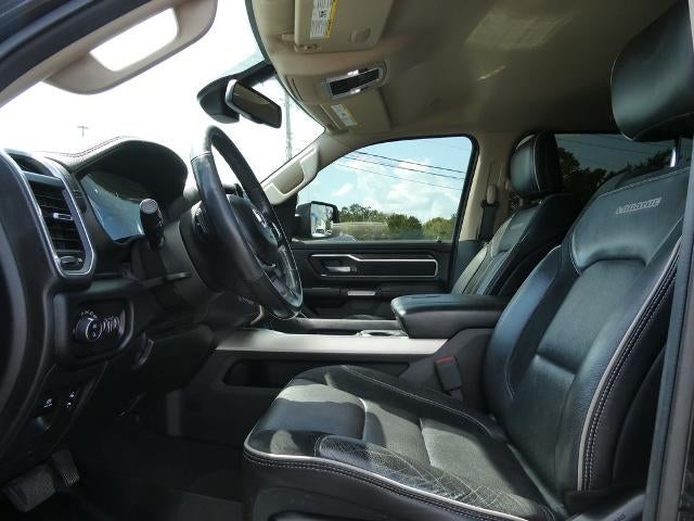 2019 RAM 1500 Laramie Crew Cab 4x4 5'7' Box