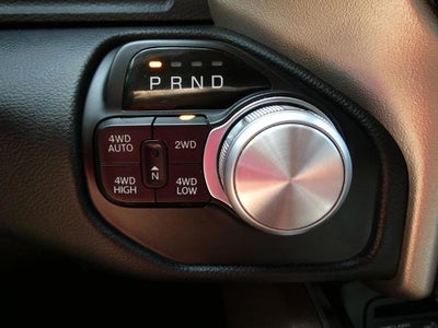 2019 RAM 1500 Laramie Crew Cab 4x4 5'7' Box