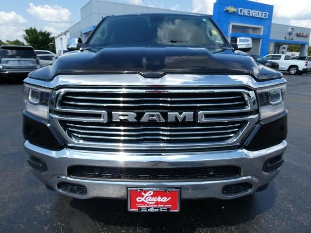 2019 RAM 1500 Laramie Crew Cab 4x4 5'7' Box