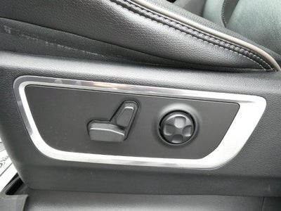 2021 RAM 1500 Laramie Crew Cab 4x4 5'7' Box