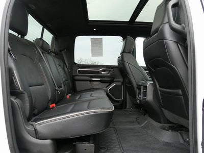 2023 RAM 1500 Laramie Crew Cab 4x4 5'7' Box