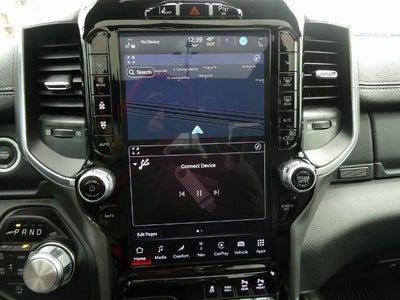 2023 RAM 1500 Laramie Crew Cab 4x4 5'7' Box