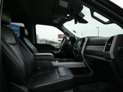 2019 Ford Super Duty F-250 SRW LARIAT 4WD Crew Cab 6.75' Box