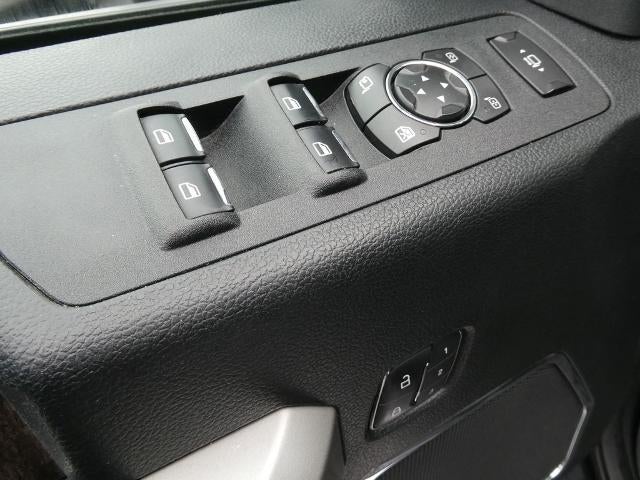 2019 Ford Super Duty F-250 SRW LARIAT 4WD Crew Cab 6.75' Box