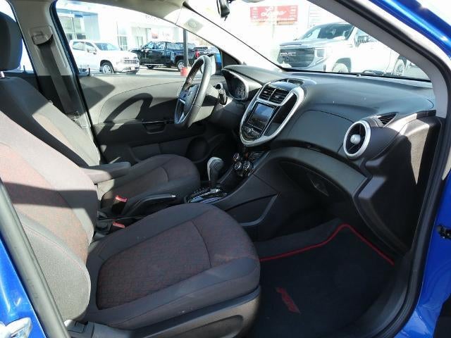 2020 Chevrolet Sonic FWD Sedan LT