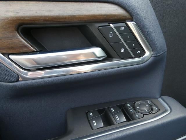 2024 Chevrolet Silverado 3500 HD Crew Cab Long Box 4-Wheel Drive High Country