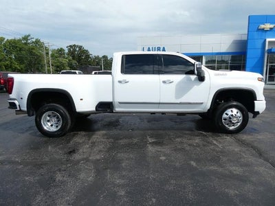 2024 Chevrolet Silverado 3500 HD Crew Cab Long Box 4-Wheel Drive High Country