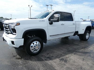 2024 Chevrolet Silverado 3500 HD Crew Cab Long Box 4-Wheel Drive High Country