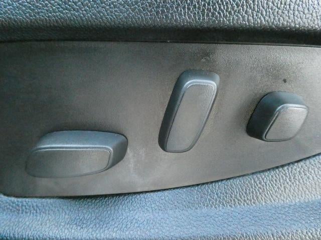 2016 GMC Yukon XL 4WD 4dr SLT