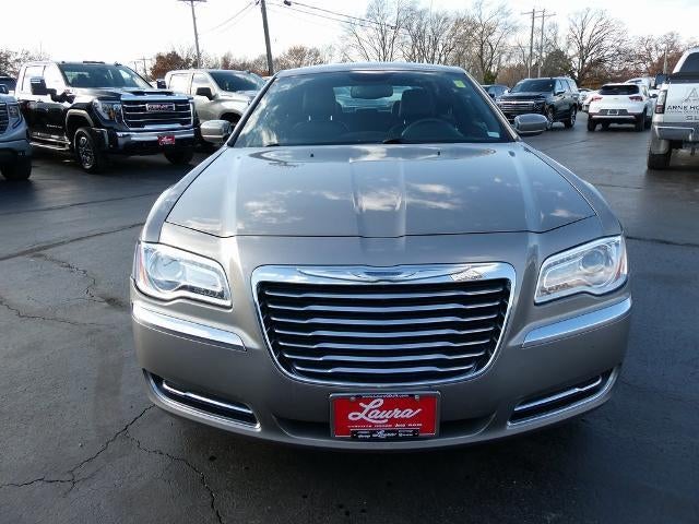 2014 Chrysler 300 4dr Sdn RWD