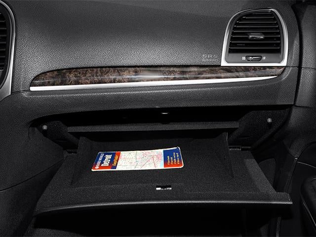 2014 Chrysler 300 4dr Sdn RWD