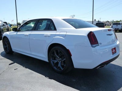 2023 Chrysler 300 Touring L