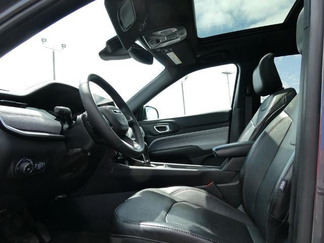 2023 Jeep Compass Latitude Lux FWD