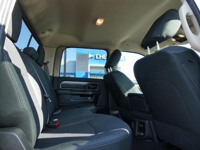 2020 RAM 3500 Tradesman 4x4 Crew Cab 6'4" Box