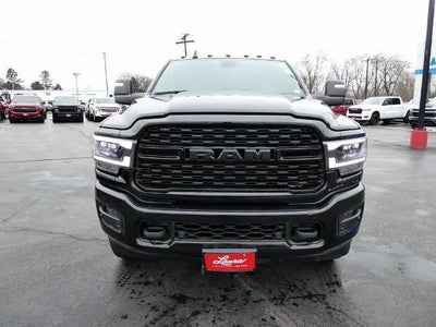 2024 RAM 3500 Big Horn 4x4 Crew Cab 8' Box