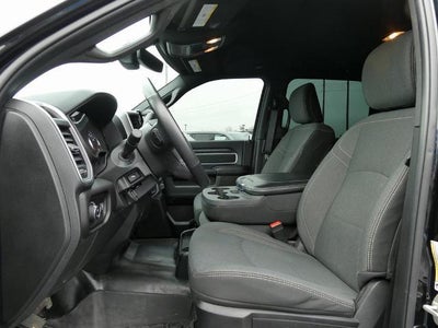 2024 RAM 3500 Big Horn 4x4 Crew Cab 8' Box