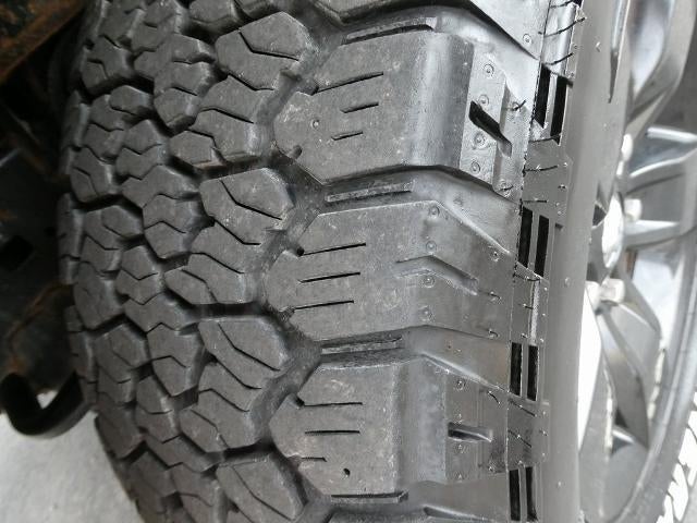 2020 RAM 1500 Classic Tradesman Crew Cab 4x4 5'7' Box