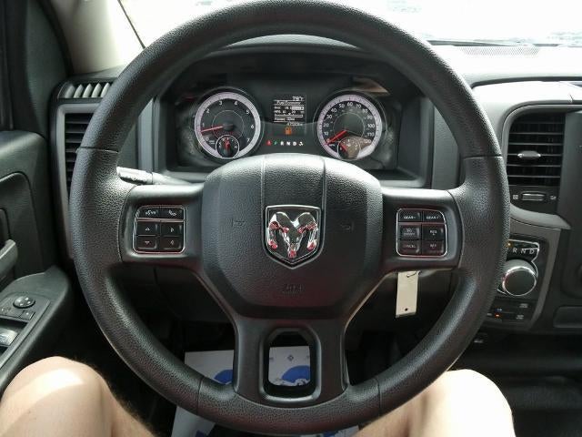 2020 RAM 1500 Classic Tradesman Crew Cab 4x4 5'7' Box