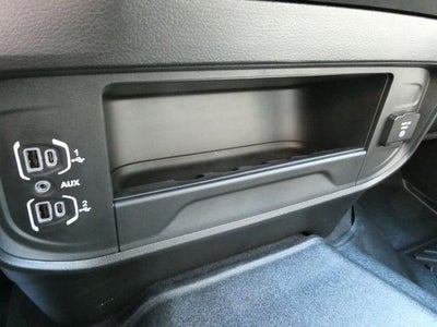 2026 RAM 2500 Tradesman 4x4 Crew Cab 6'4" Box