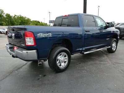 2022 RAM 2500 Tradesman Crew Cab 4x4 6'4' Box