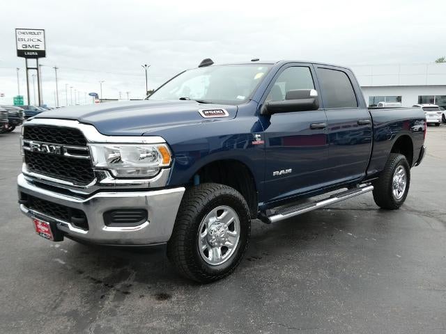 2022 RAM 2500 Tradesman Crew Cab 4x4 6'4' Box