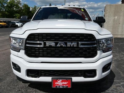 2022 RAM 2500 Big Horn 4x4 Crew Cab 6'4" Box