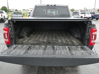 2019 RAM 2500 Laramie Crew Cab 4x4 6'4' Box