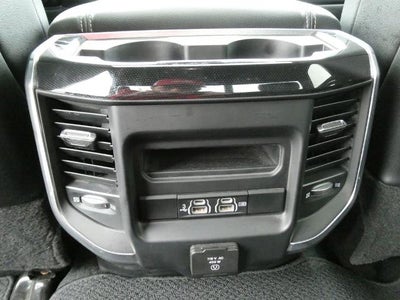 2019 RAM 2500 Laramie Crew Cab 4x4 6'4' Box