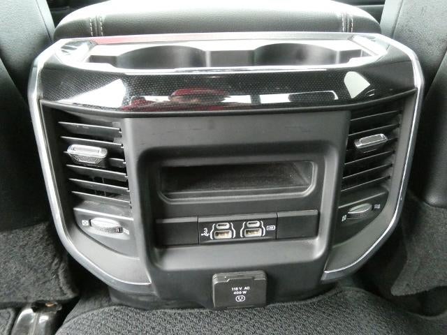 2019 RAM 2500 Laramie Crew Cab 4x4 6'4' Box