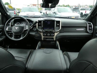 2019 RAM 2500 Laramie Crew Cab 4x4 6'4' Box