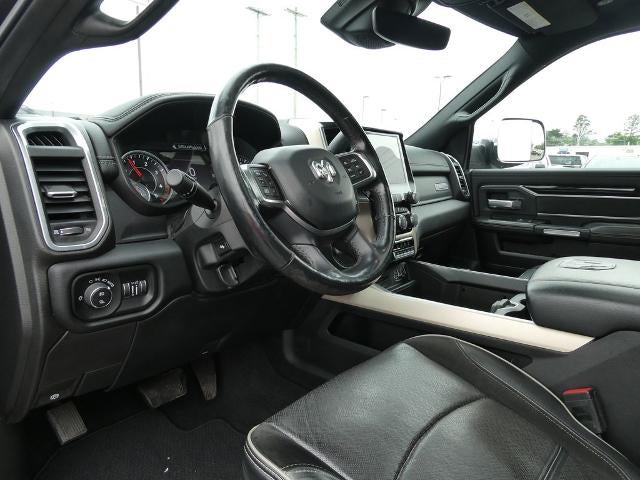 2019 RAM 2500 Laramie Crew Cab 4x4 6'4' Box