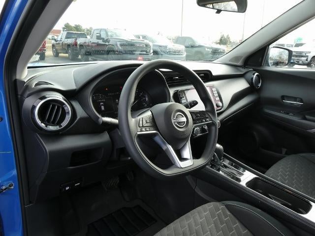 2023 Nissan Kicks SV Xtronic CVT
