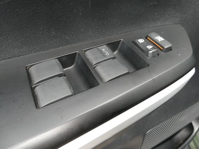 2021 Toyota Tundra 4WD 4WD SR5 CrewMax 5.5' Bed 5.7L (SE)